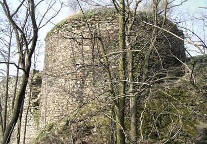 An external view of the mighty three-quarters cylindrical bastion.