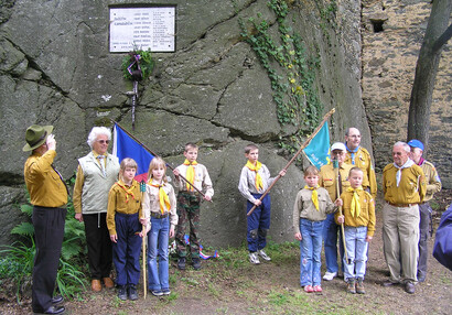 Generations of Znojmo scouts participate in the annual commemoration at the plaque.